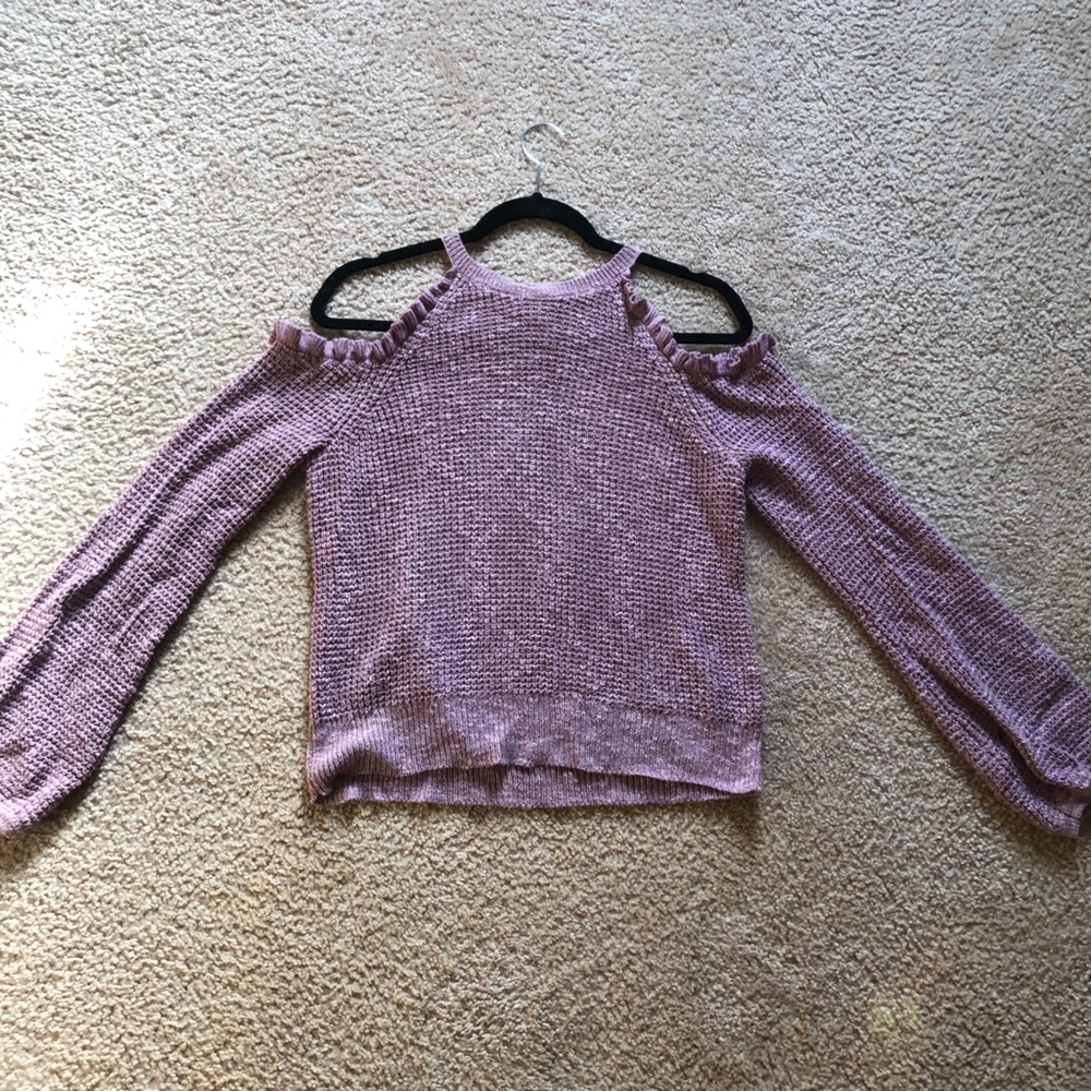 American Eagle Sweater. Size: Medium